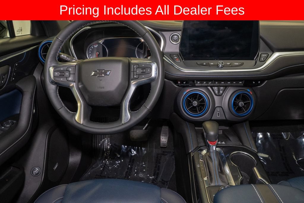 Used 2023 Chevrolet Blazer RS w/ Driver Confidence II Package FWD image 7