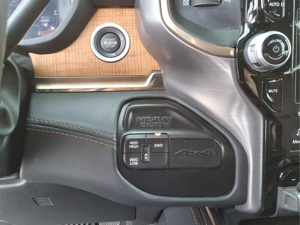 Used 2023 RAM 3500 Limited AWD/4WD image 24