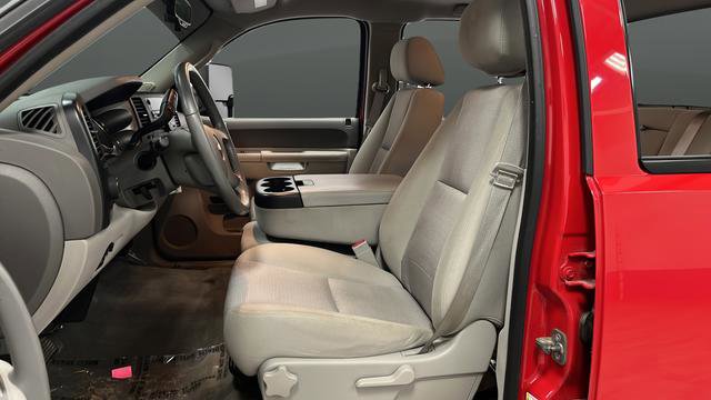 Used 2014 Chevrolet Silverado 2500 LT w/ Convenience Package image 9