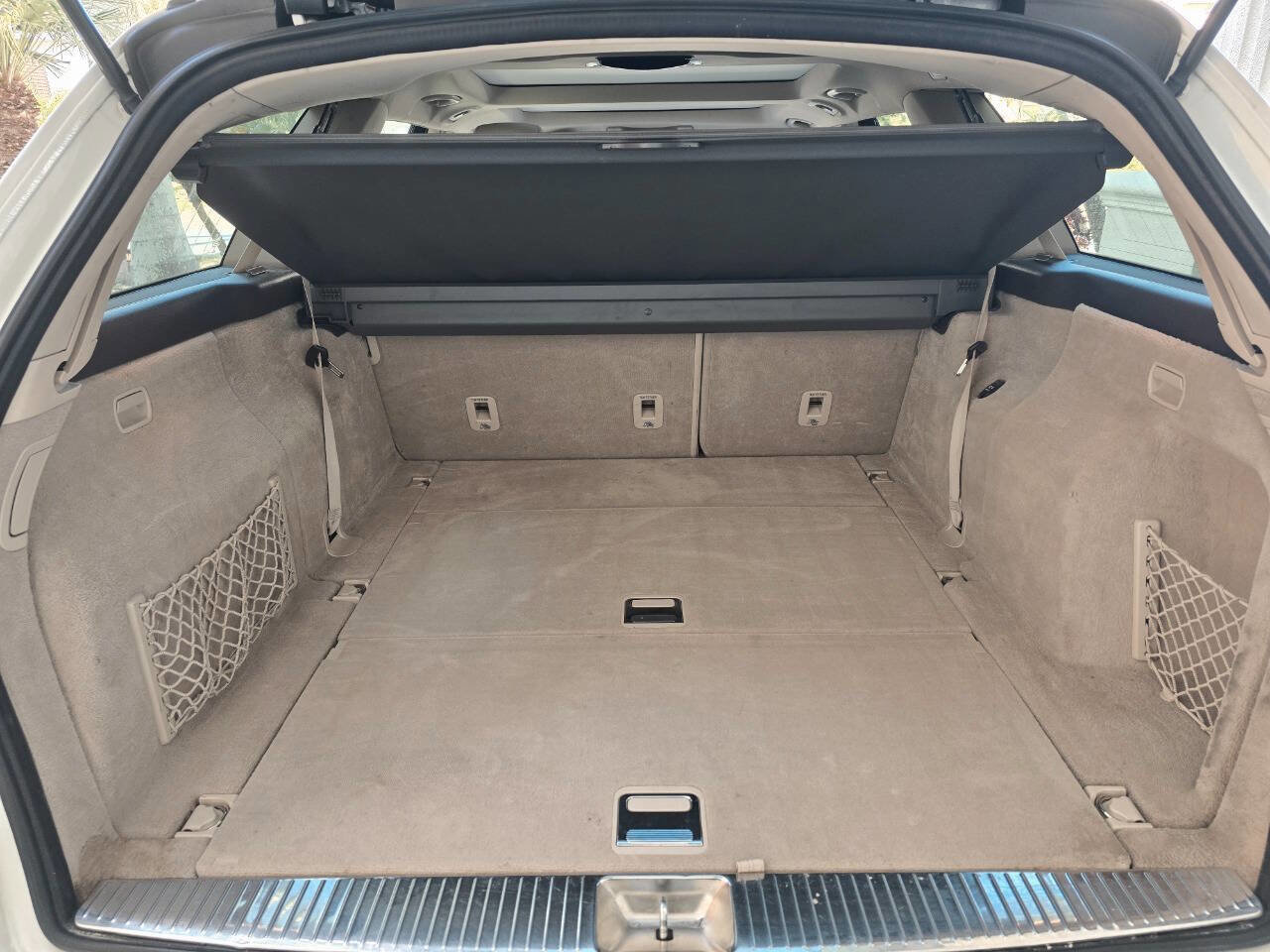 Used 2014 Mercedes-Benz E 350 4MATIC Wagon w/ Premium 1 Package image 9