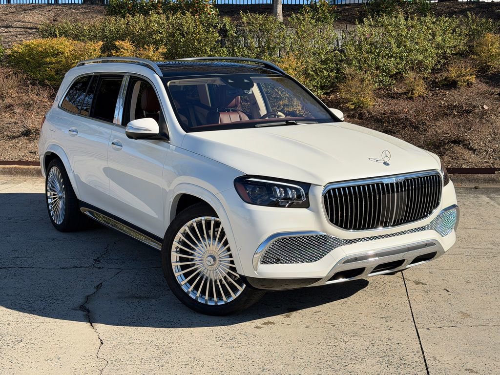 Used 2023 Mercedes-Benz Maybach GLS 600 4MATIC image 1