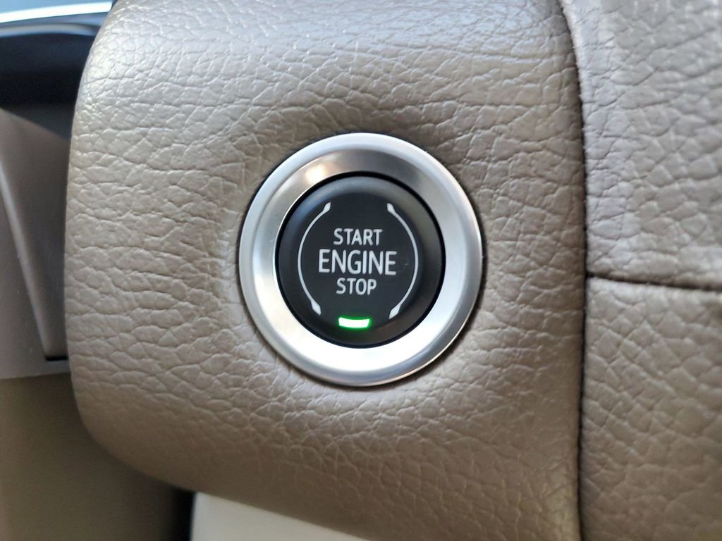 Used 2022 GMC Yukon Denali w/ Max Trailering Package image 39