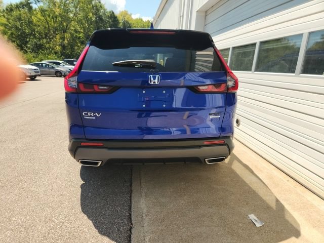 Used 2024 Honda CR-V Sport Touring image 9
