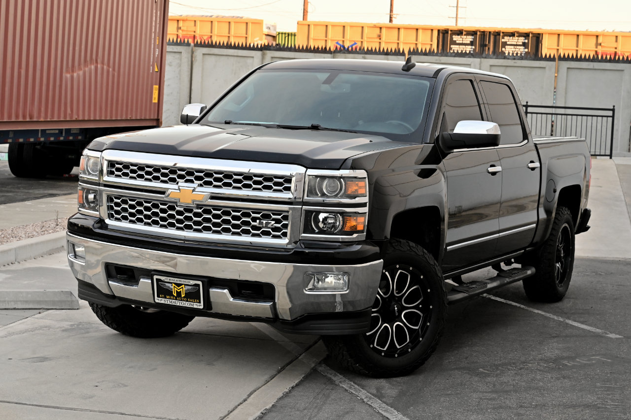 Used 2015 Chevrolet Silverado 1500 LTZ AWD/4WD image 35