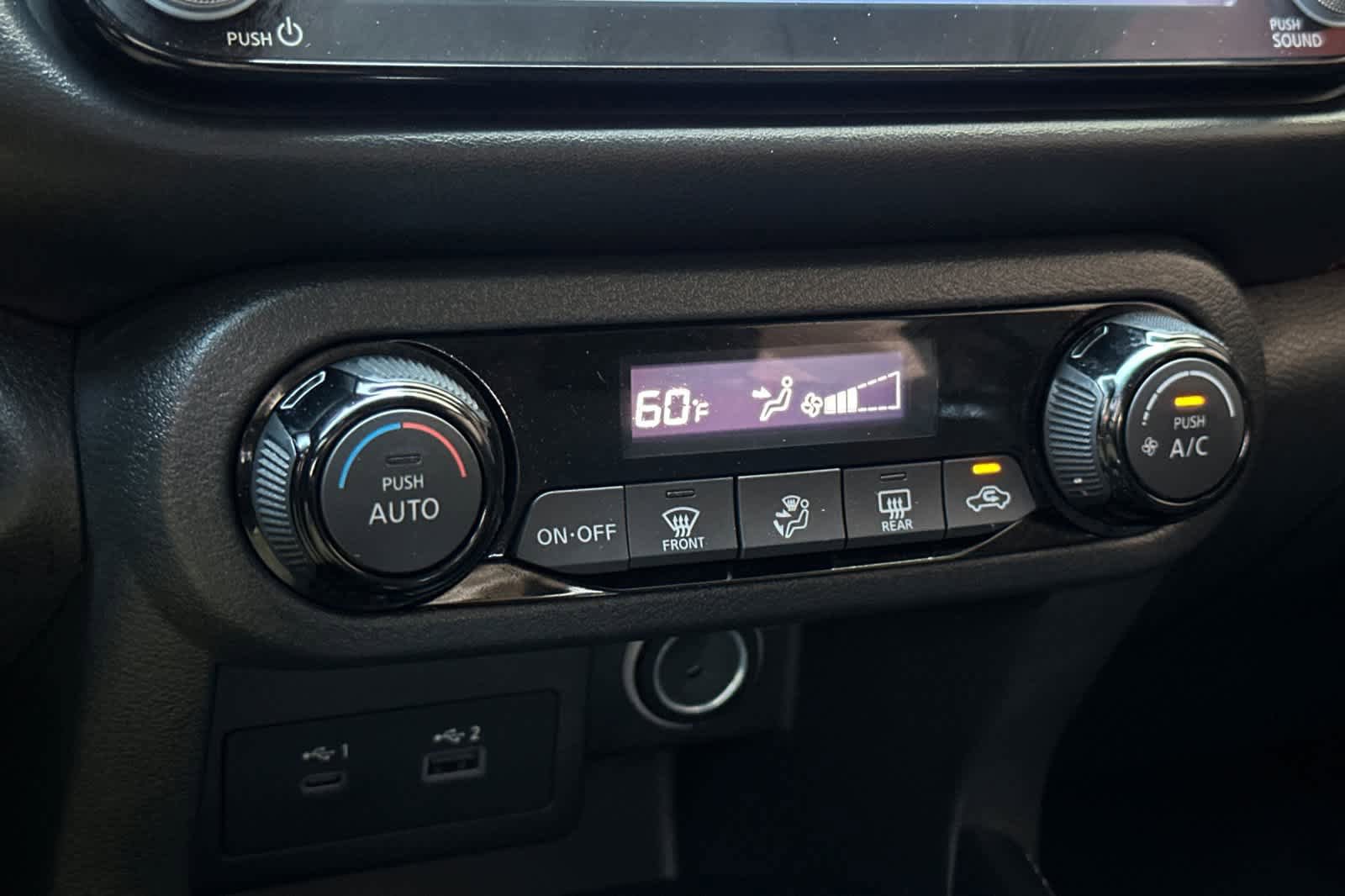 Used 2021 Nissan Kicks SR w/ Exterior Package FWD image 20