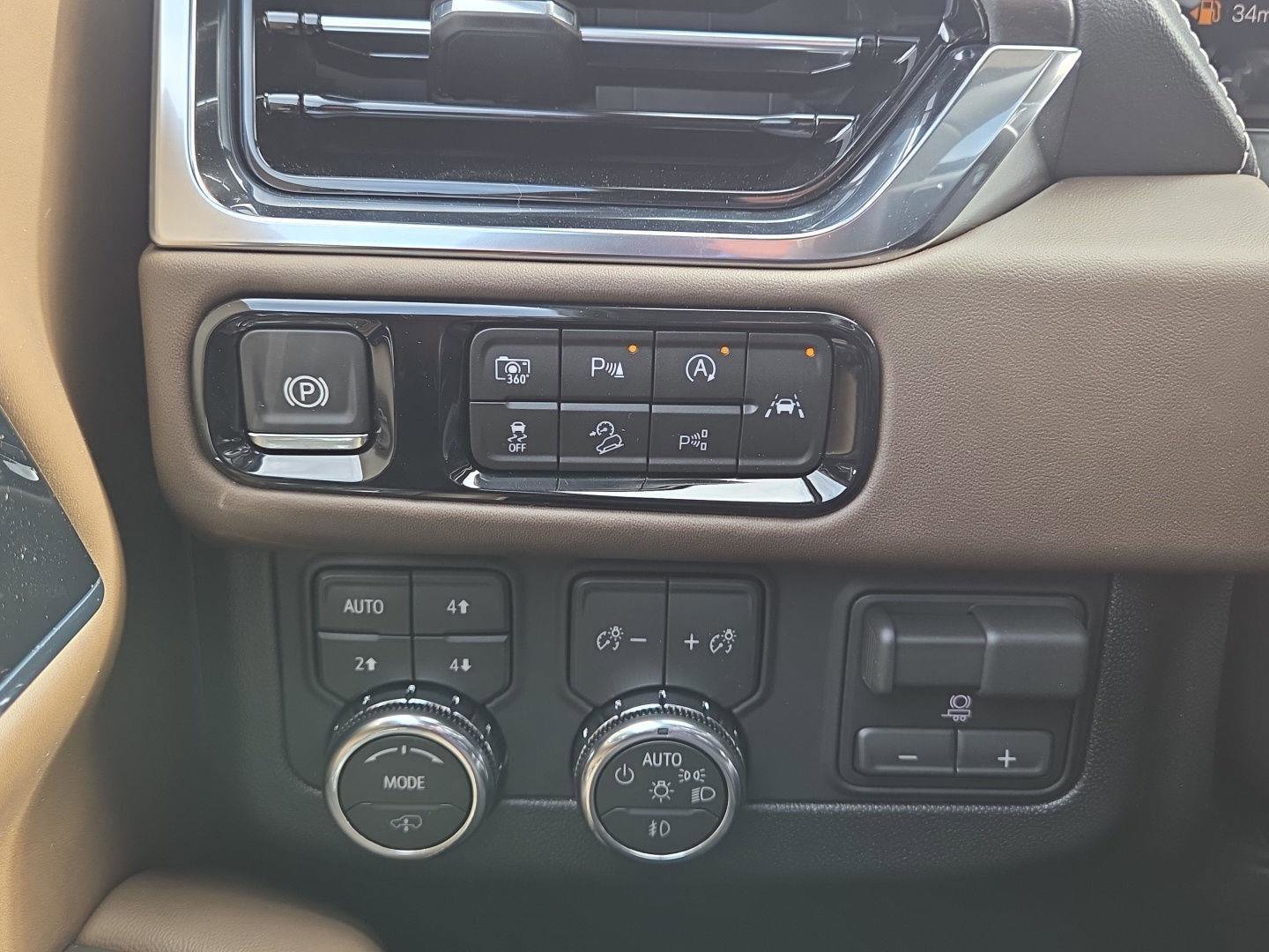 New 2026 GMC Yukon Denali Ultimate image 18