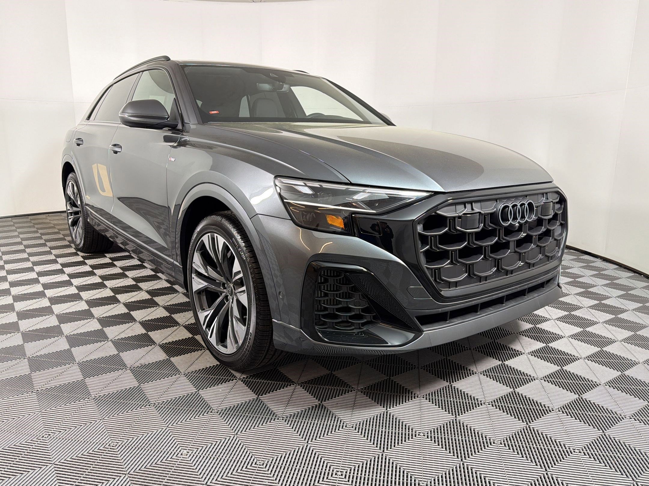 New 2026 Audi Q8 Premium Plus image 19