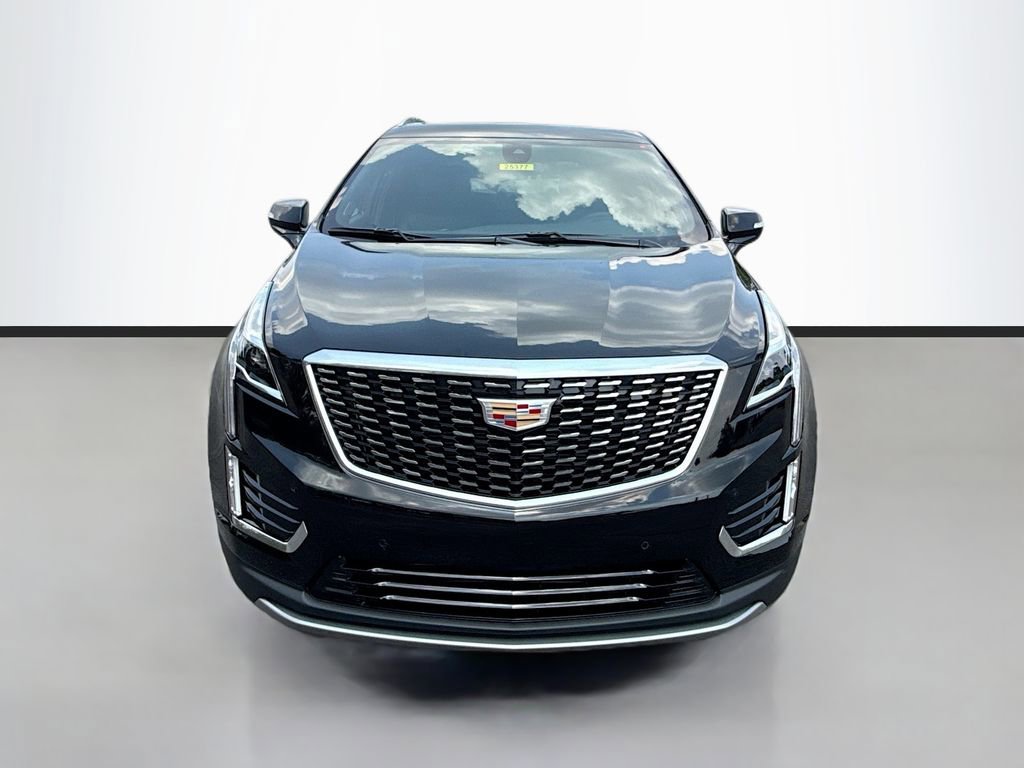 New 2025 Cadillac XT5 Premium Luxury image 2