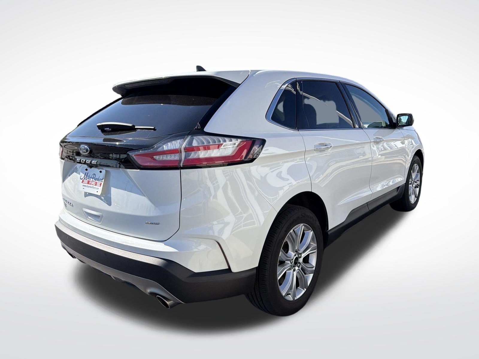 Certified 2023 Ford Edge Titanium w/ Equipment Group 301A AWD/4WD image 8