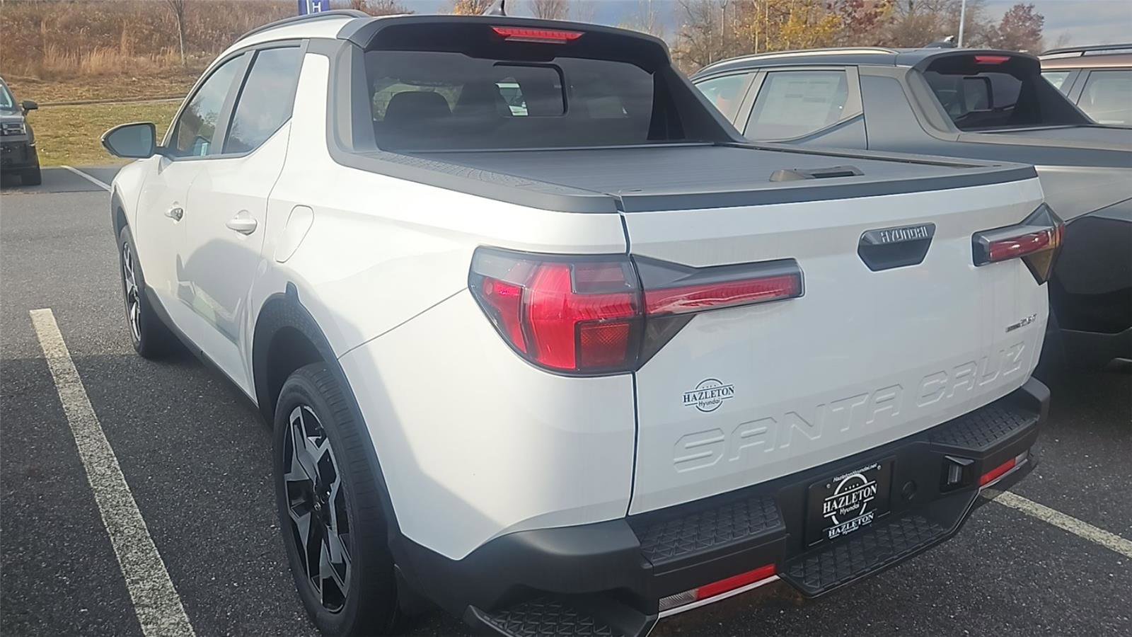 Certified 2024 Hyundai Santa Cruz Limited image 4