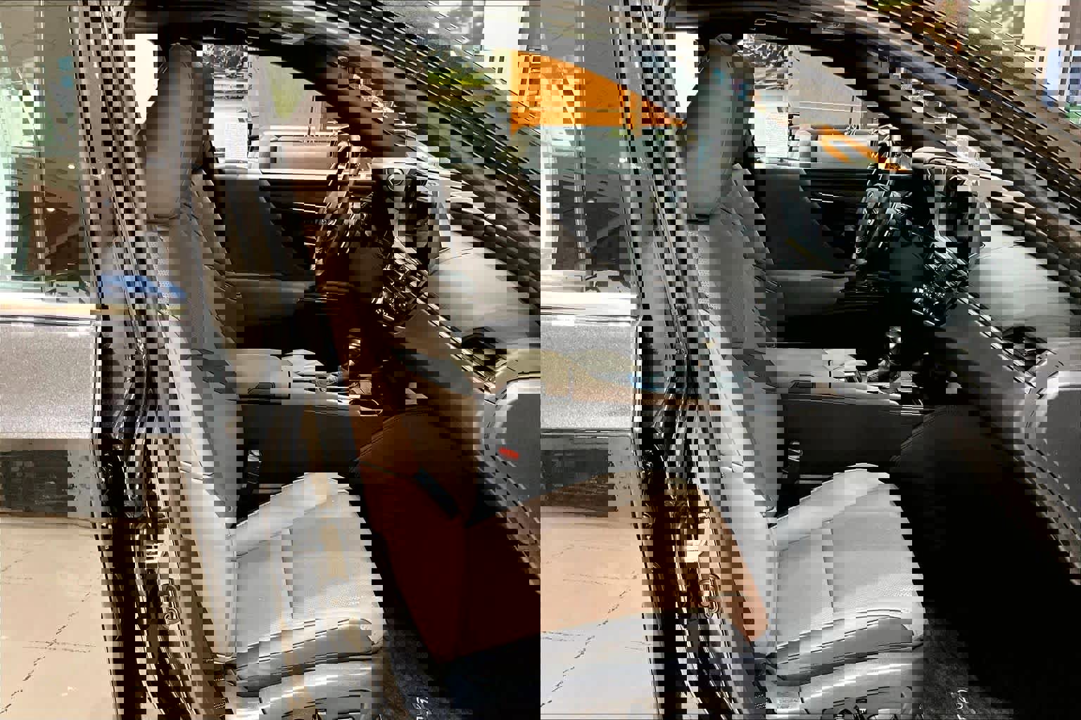 Used 2024 Lexus ES 350 w/ Premium Package image 8