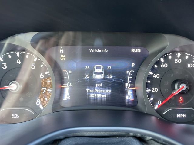 Used 2024 Jeep Compass Trailhawk AWD/4WD image 15