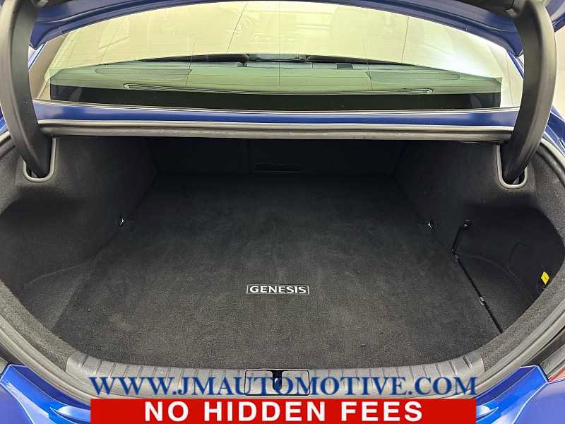 Used 2022 Genesis G70 2.0T w/ Prestige Package image 17