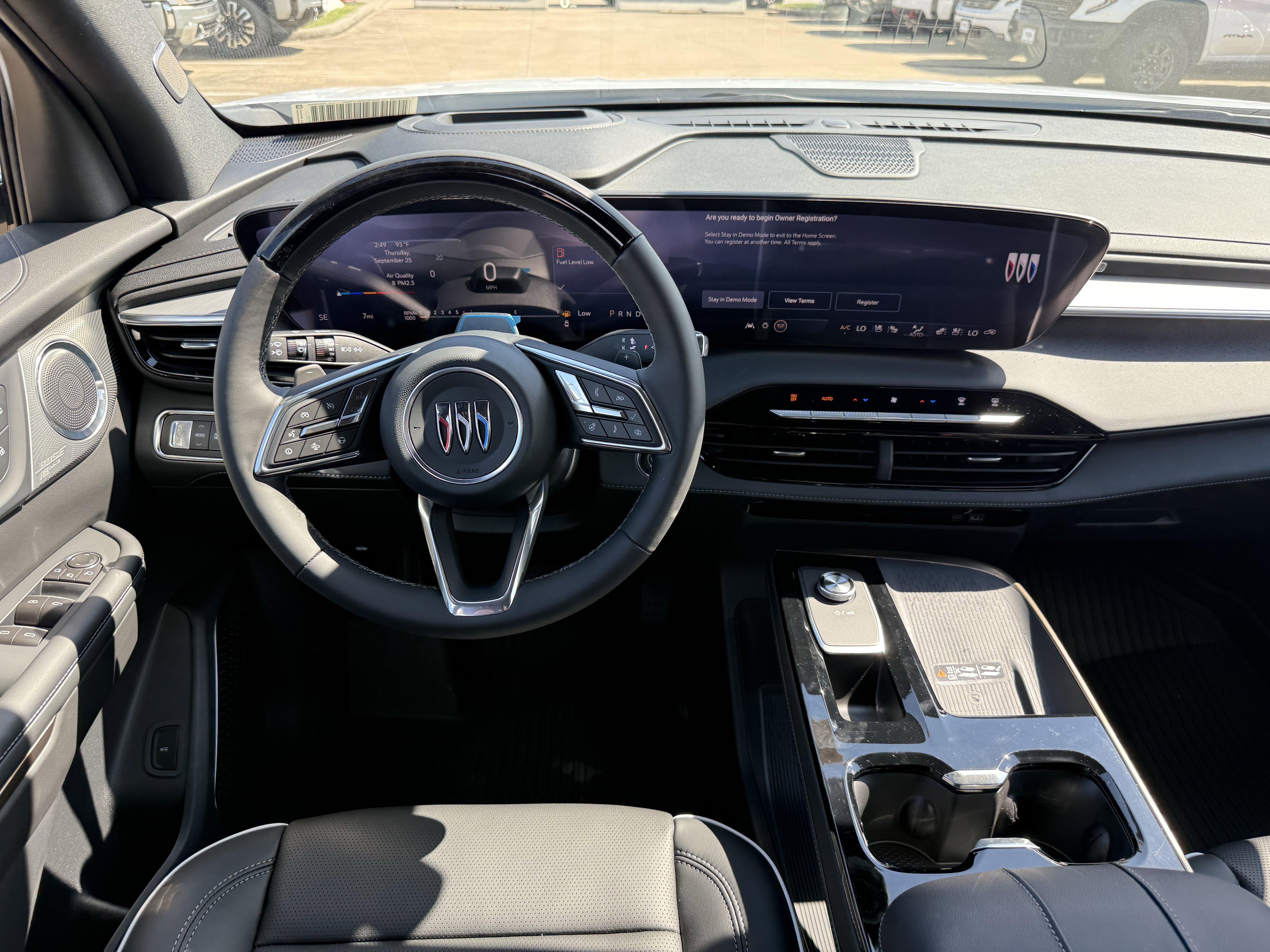 New 2026 Buick Enclave Avenir w/ Super Cruise Package FWD image 11