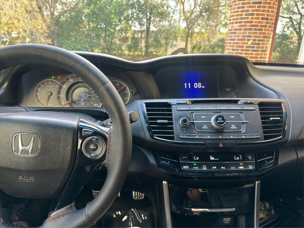 Used 2017 Honda Accord Sport Special Edition image 14