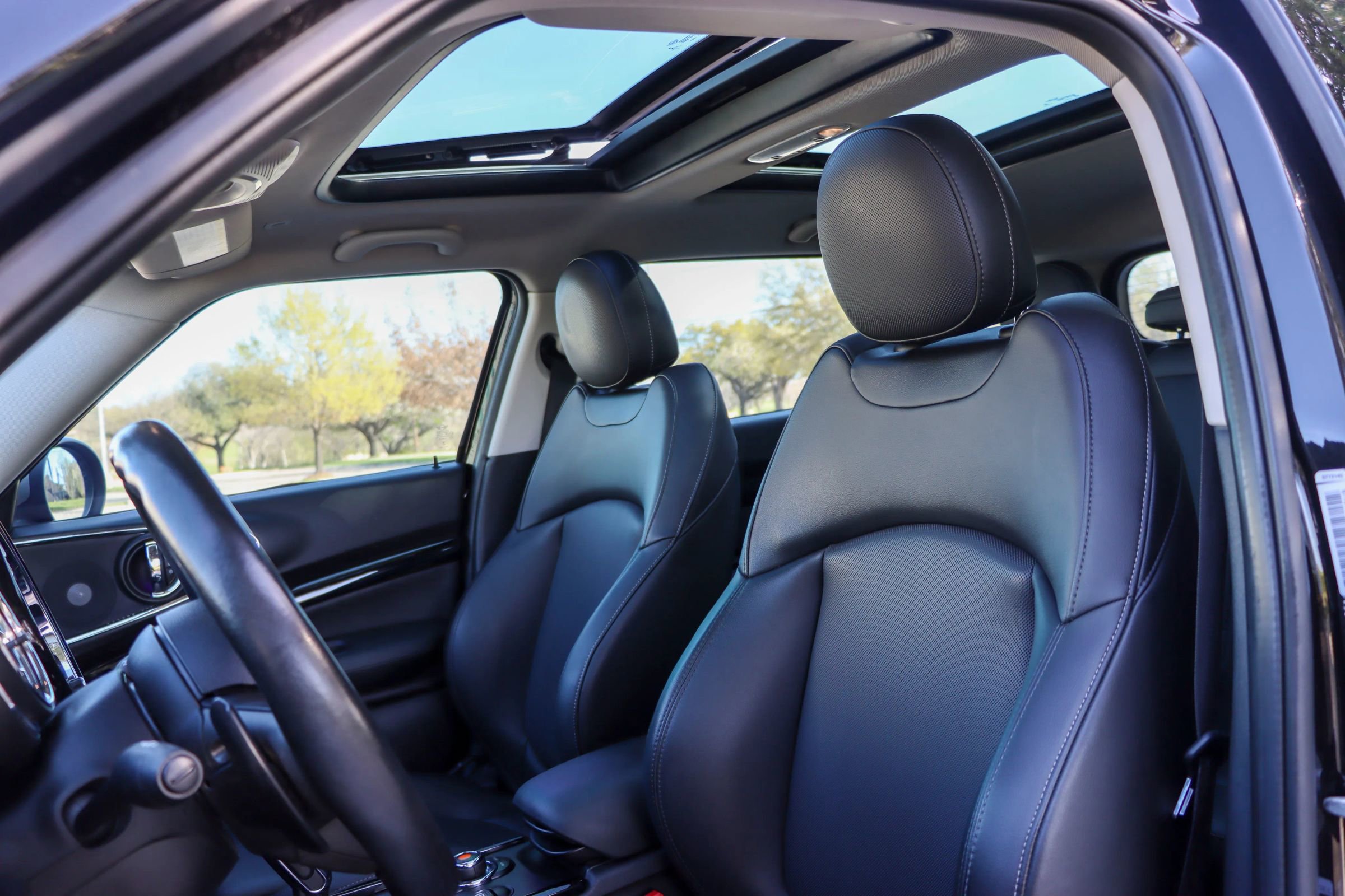 Used 2020 MINI Cooper Clubman S image 15