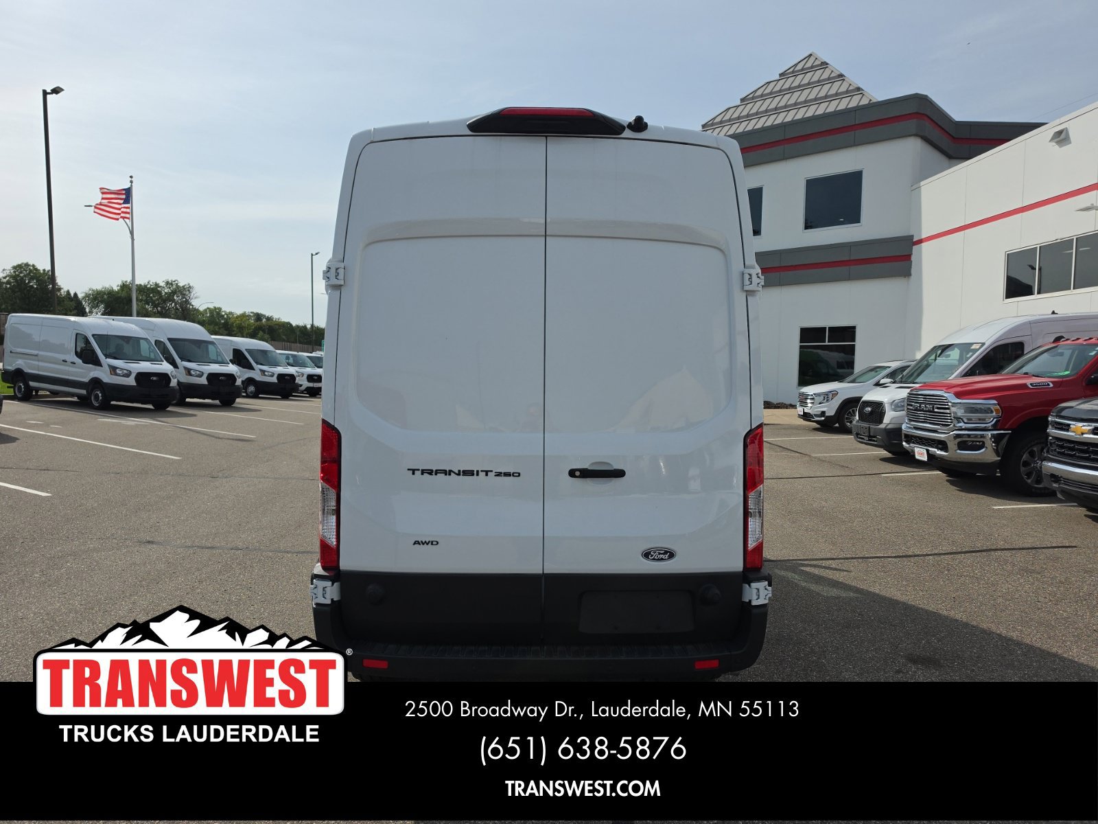 Used 2026 Ford Transit 250 148 High Roof AWD image 4