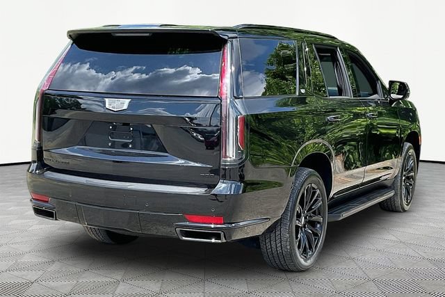Used 2024 Cadillac Escalade Sport w/ LPO, ONYX Package AWD/4WD image 5