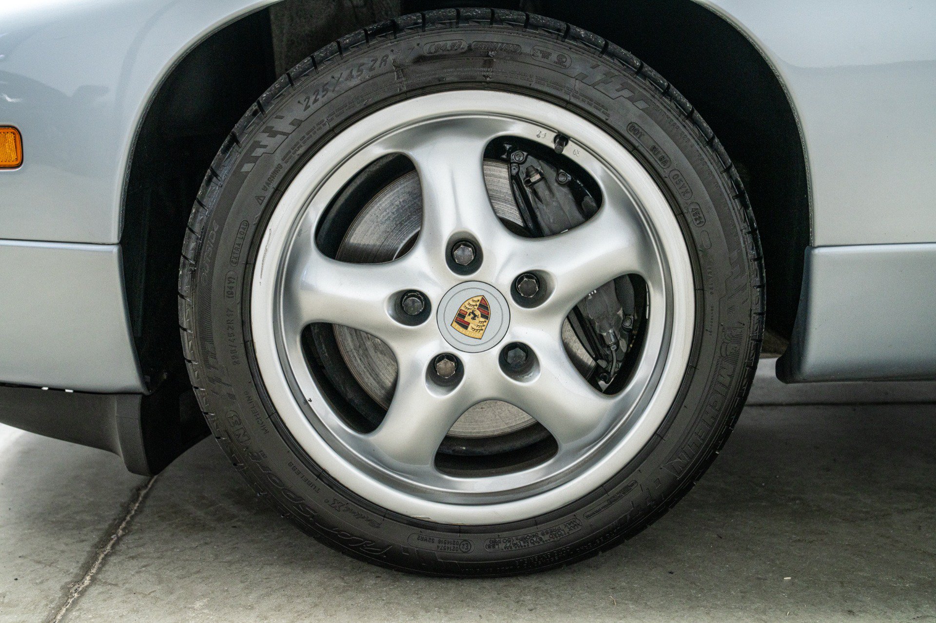 Used 1994 Porsche 928 GTS RWD image 9