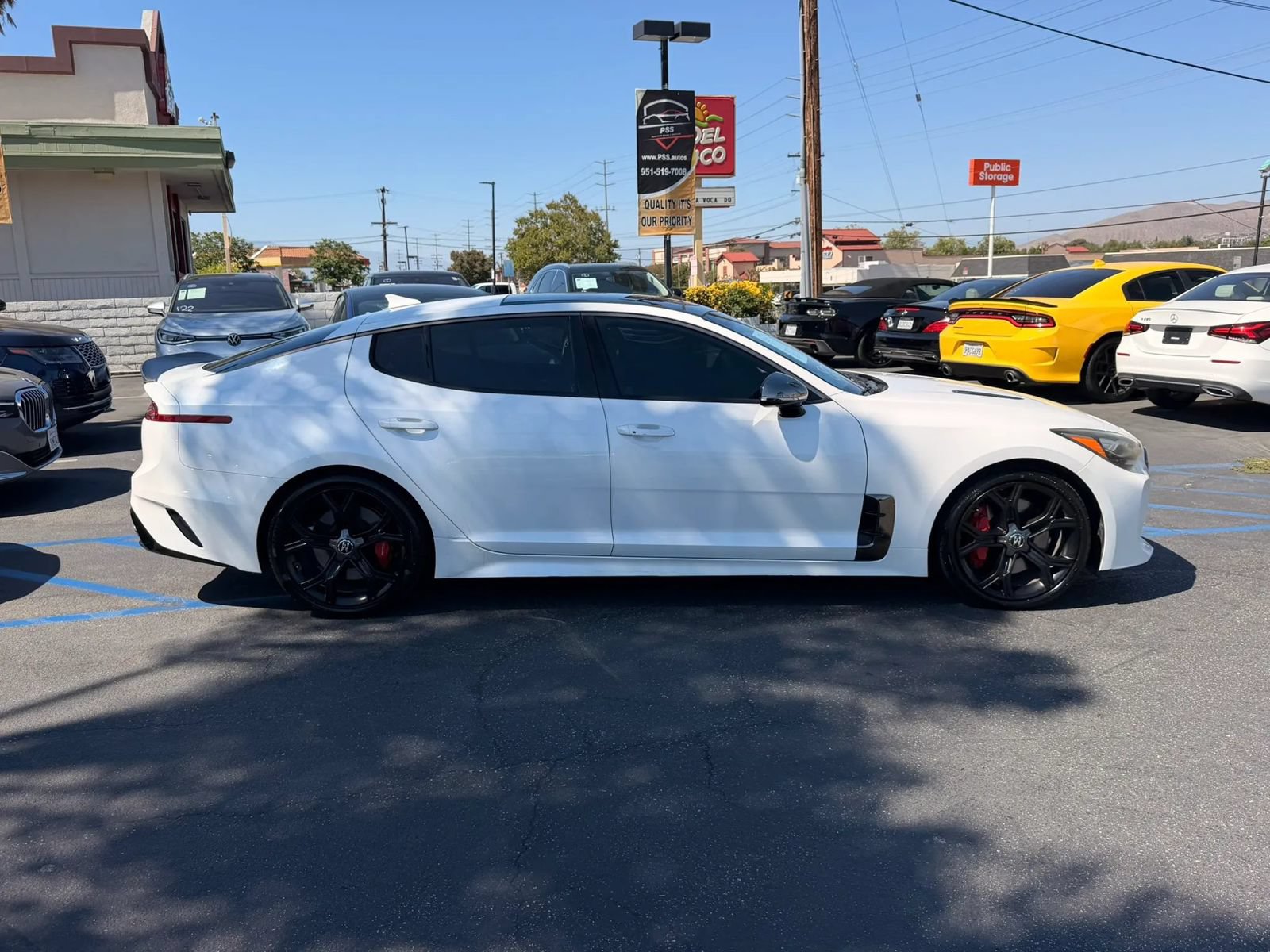 Used 2018 Kia Stinger GT2 RWD image 8