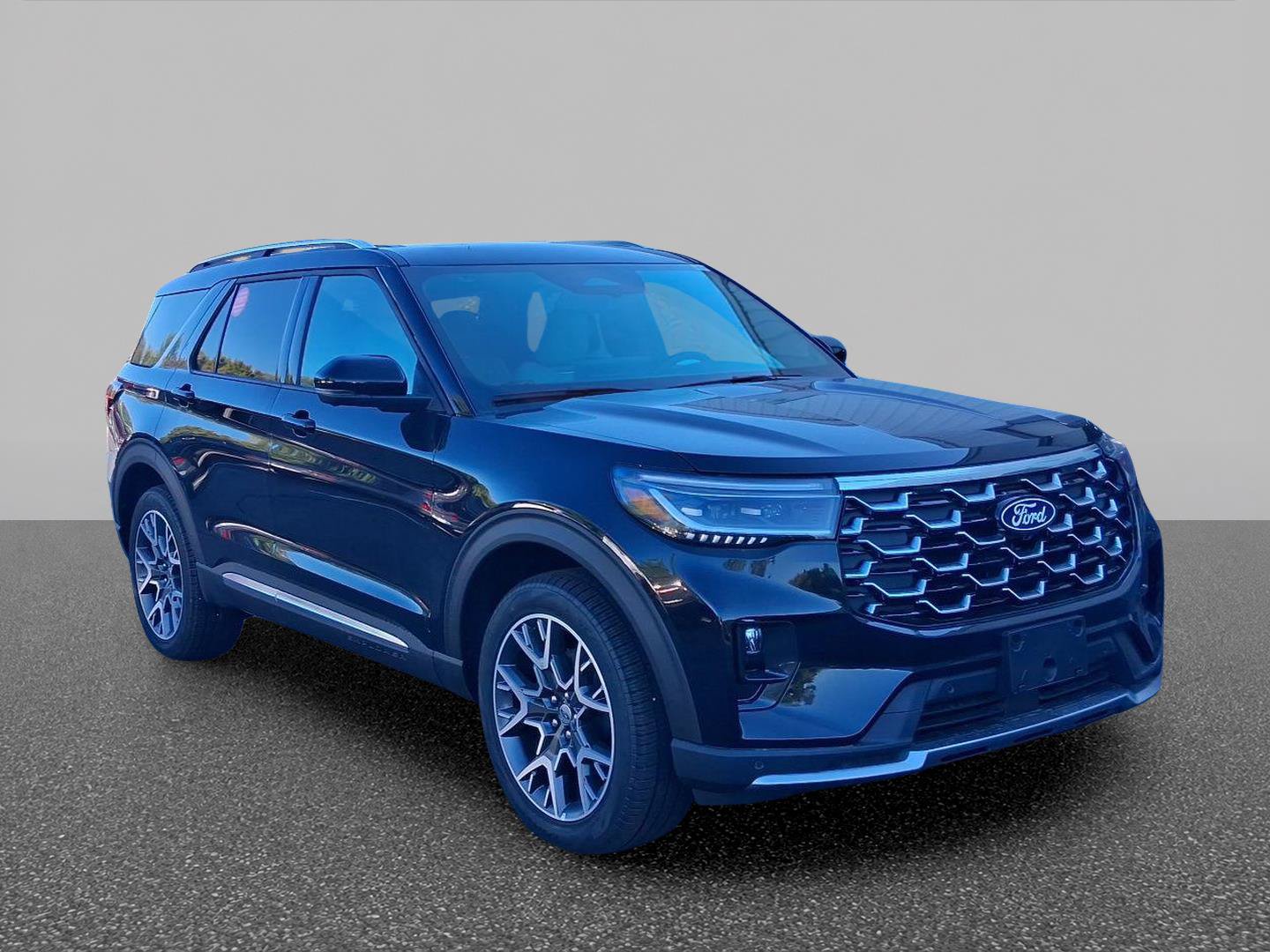 New 2027 Ford Explorer Platinum w/ 3.0L Ultimate Package AWD/4WD image 3