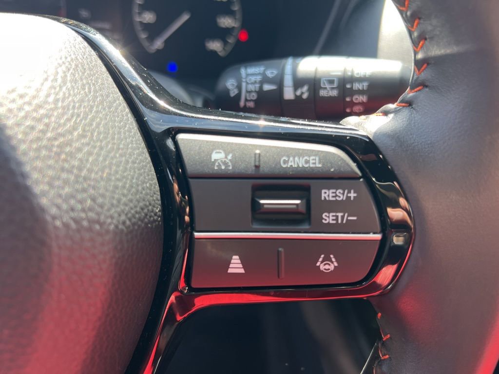 Used 2024 Honda HR-V Sport image 17