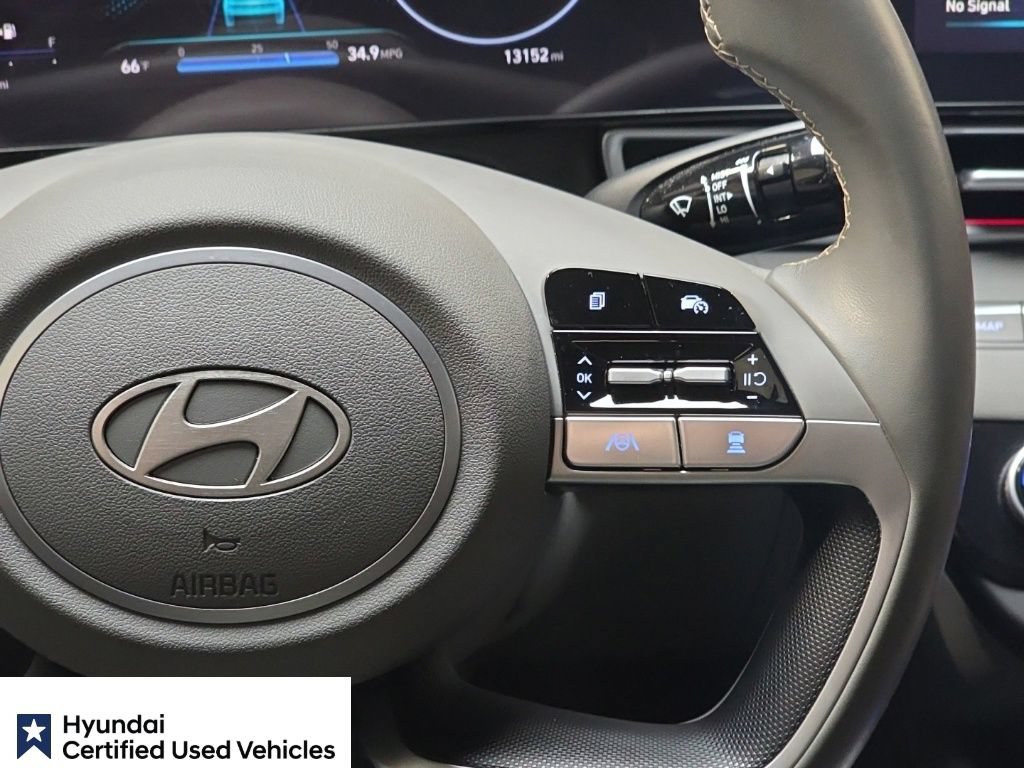 Used 2025 Hyundai Elantra SEL FWD image 20