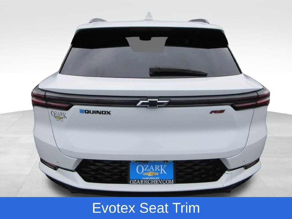 Used 2024 Chevrolet Equinox EV RS w/ Active Safety Package 3 FWD image 4