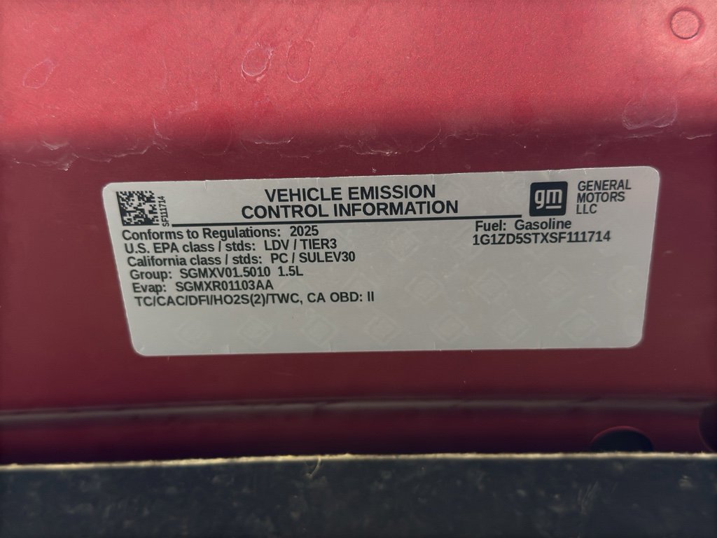 Used 2025 Chevrolet Malibu LT image 34