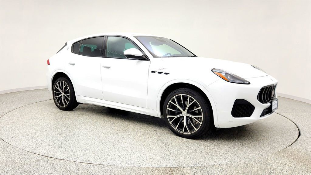 Used 2023 Maserati Grecale GT AWD/4WD image 3