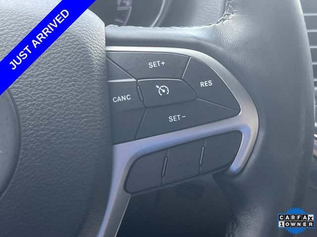 Used 2021 Jeep Grand Cherokee Laredo w/ Security & Convenience Group AWD/4WD image 30