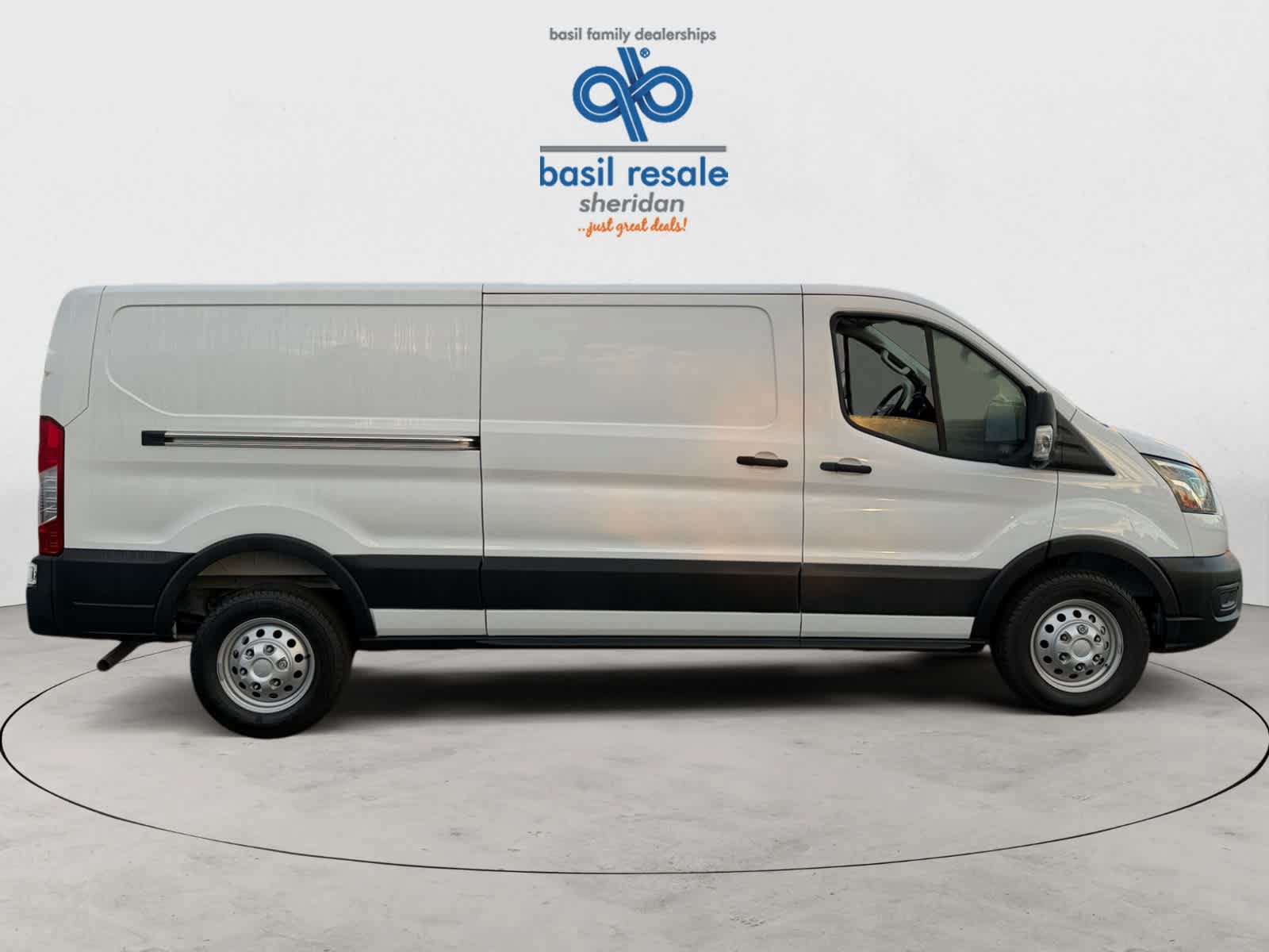 Used 2025 Ford Transit 350 148 Low Roof AWD w/ Load Area Protection Package image 8