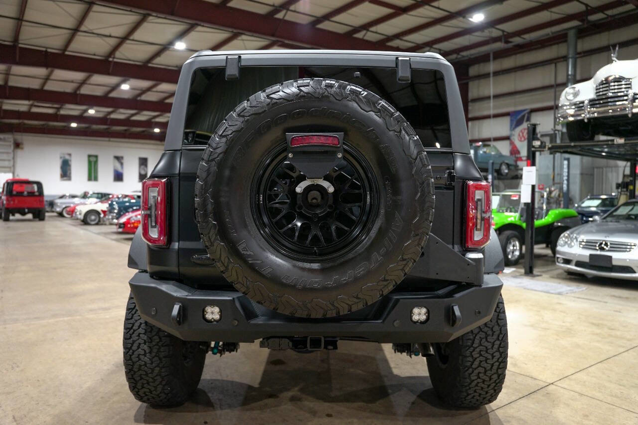 Used 2023 Ford Bronco Badlands image 36