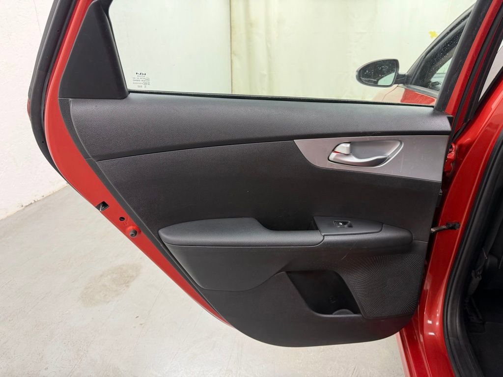 Used 2023 Kia Forte LXS w/ LXS Technology Package image 14