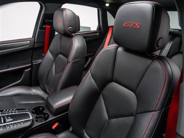 Used 2017 Porsche Macan GTS AWD/4WD image 5