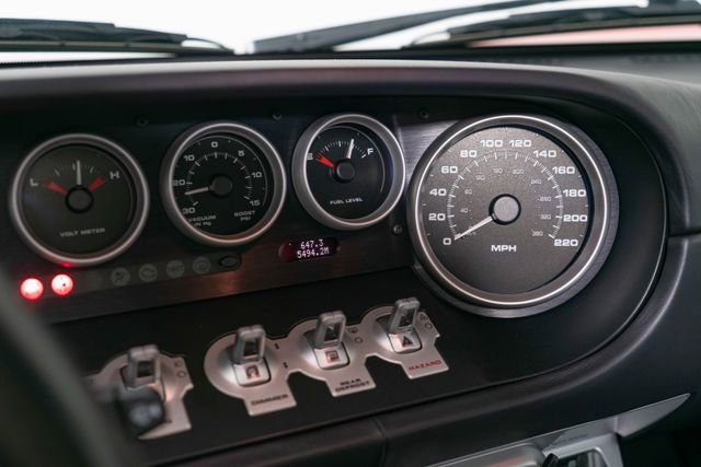 Used 2005 Ford GT image 18