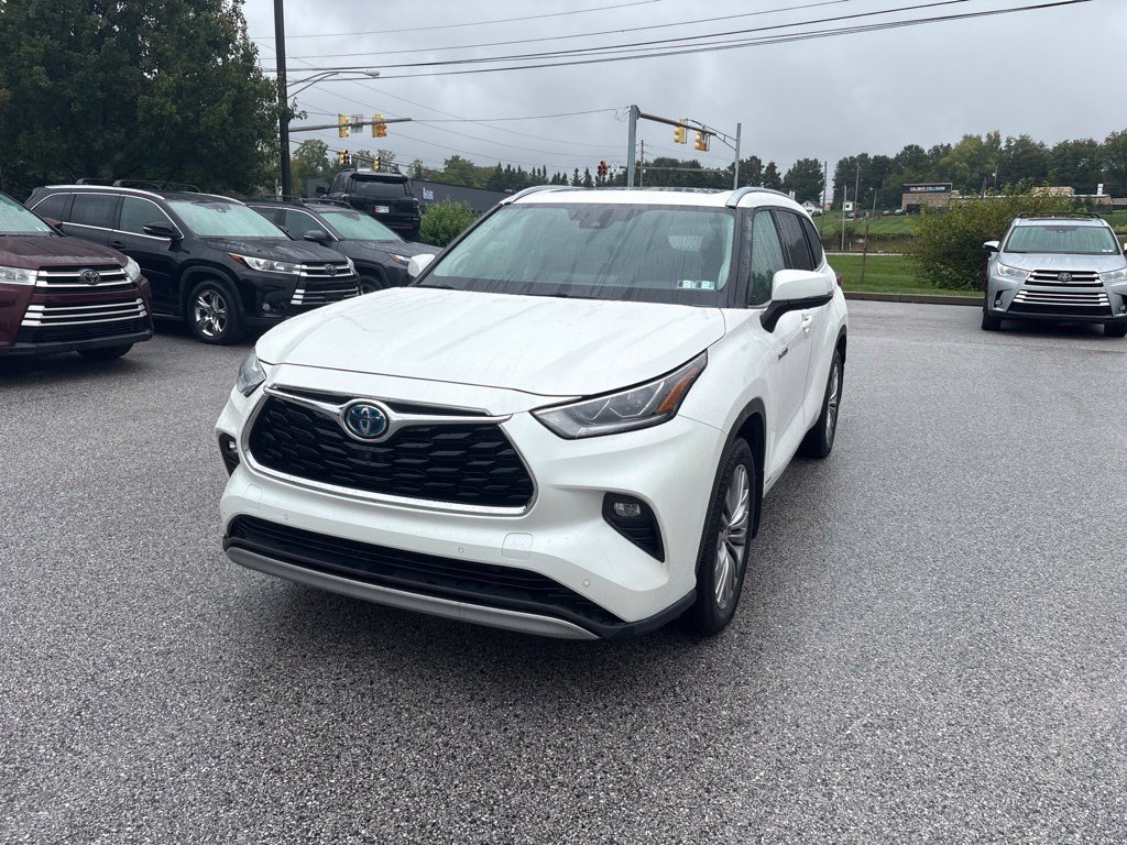 Used 2021 Toyota Highlander Platinum AWD/4WD image 7