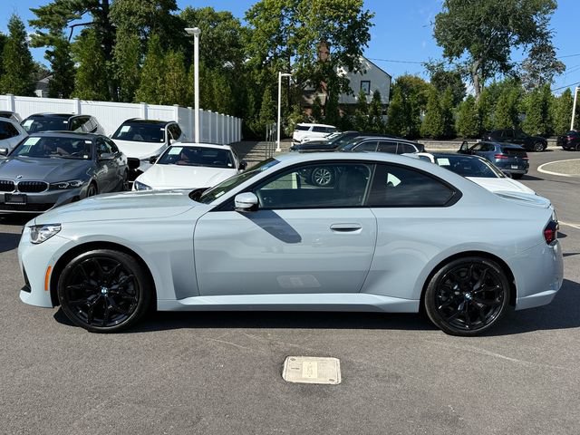 Used 2026 BMW 230i xDrive Coupe w/ Premium Package AWD/4WD image 7