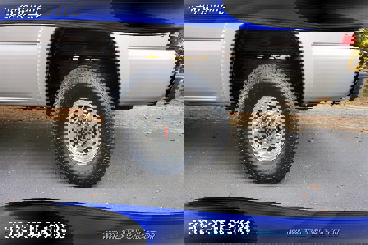 Used 2005 GMC Sierra 3500 SLT w/ Heavy-Duty Power Package image 40