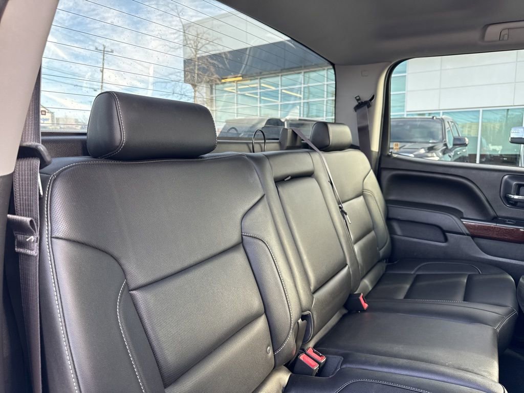 Used 2015 GMC Sierra 1500 SLT w/ SLT Crew Cab Value Package image 24