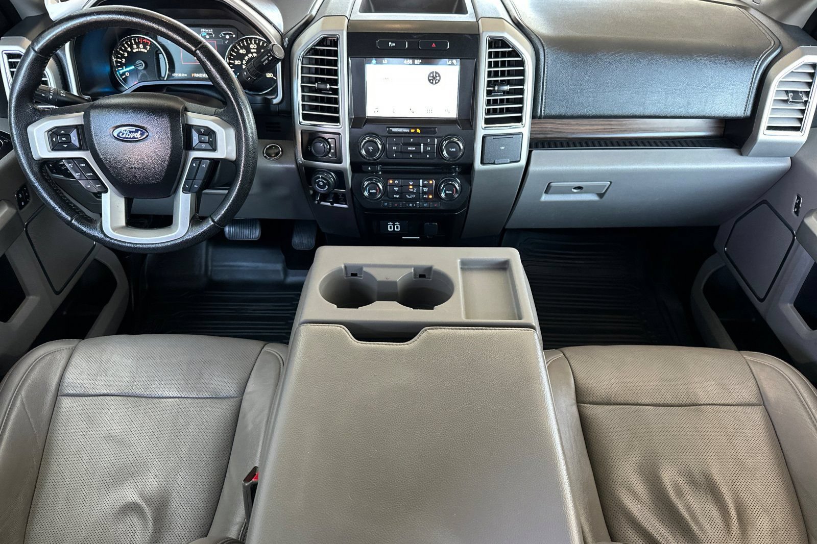Used 2016 Ford F150 Lariat w/ Max Trailer Tow Package AWD/4WD image 13