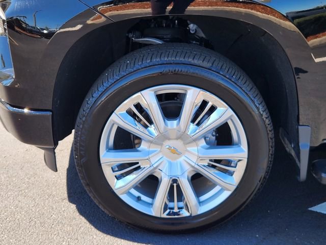 Certified 2025 Chevrolet Silverado 1500 High Country w/ High Country Premium Package image 8