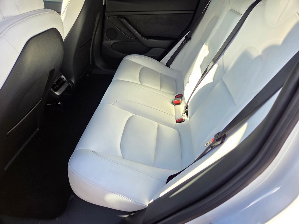 Used 2023 Tesla Model 3 Standard Range RWD image 14