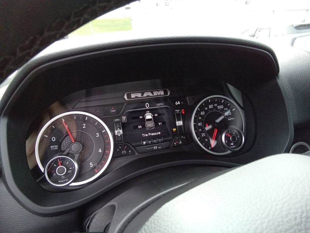 New 2026 RAM 2500 Big Horn AWD/4WD image 15