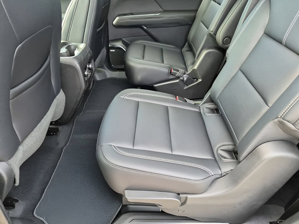 New 2026 GMC Acadia Elevation w/ Black Edition FWD image 24