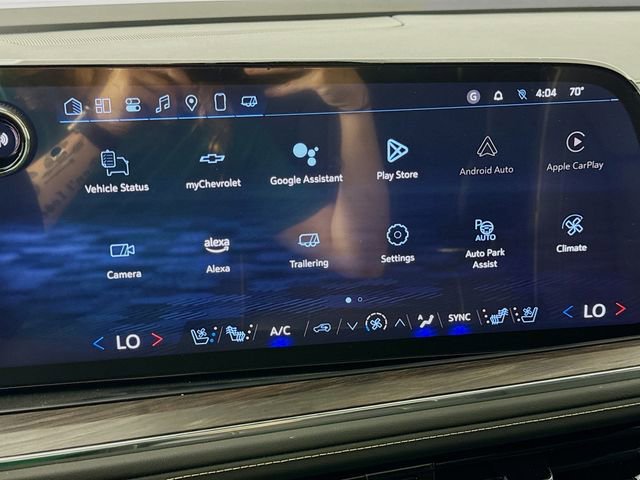 New 2025 Chevrolet Suburban Premier image 18