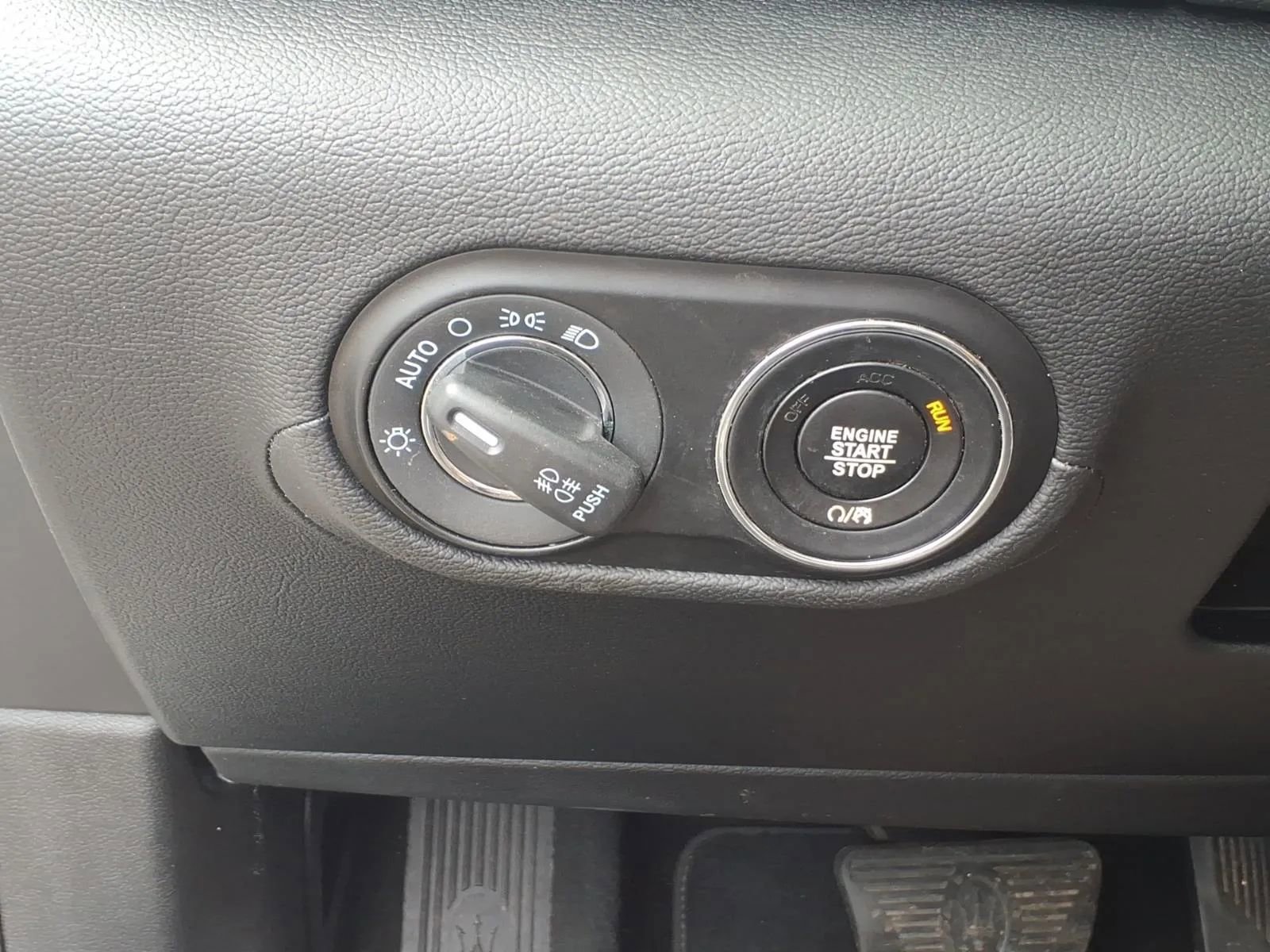 Used 2018 Maserati Levante image 26