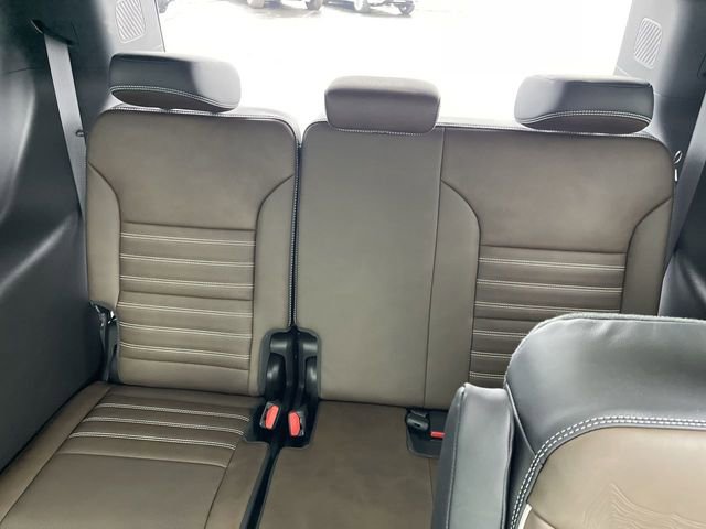 New 2026 GMC Acadia Denali Ultimate w/ LPO, Floor Liner Package image 24