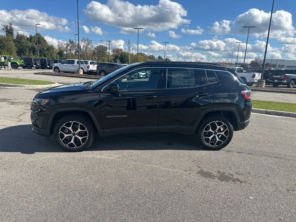 New 2026 Jeep Compass Limited w/ Sun, Sound & Navigation Group image 2