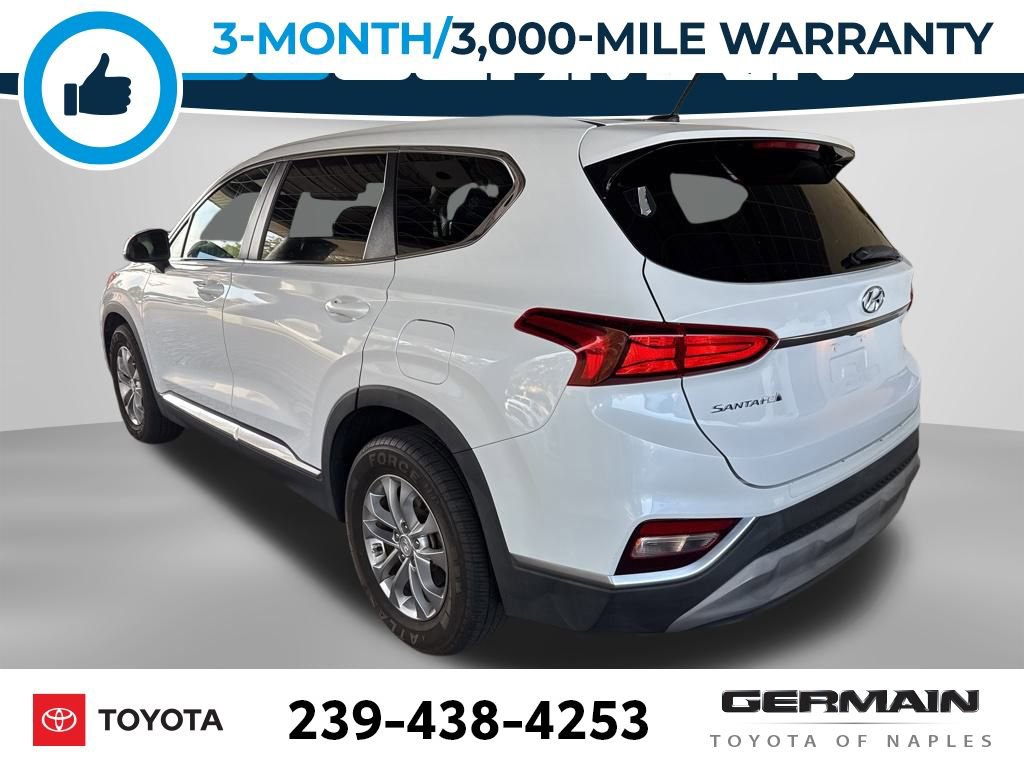 Used 2019 Hyundai Santa Fe SE image 4